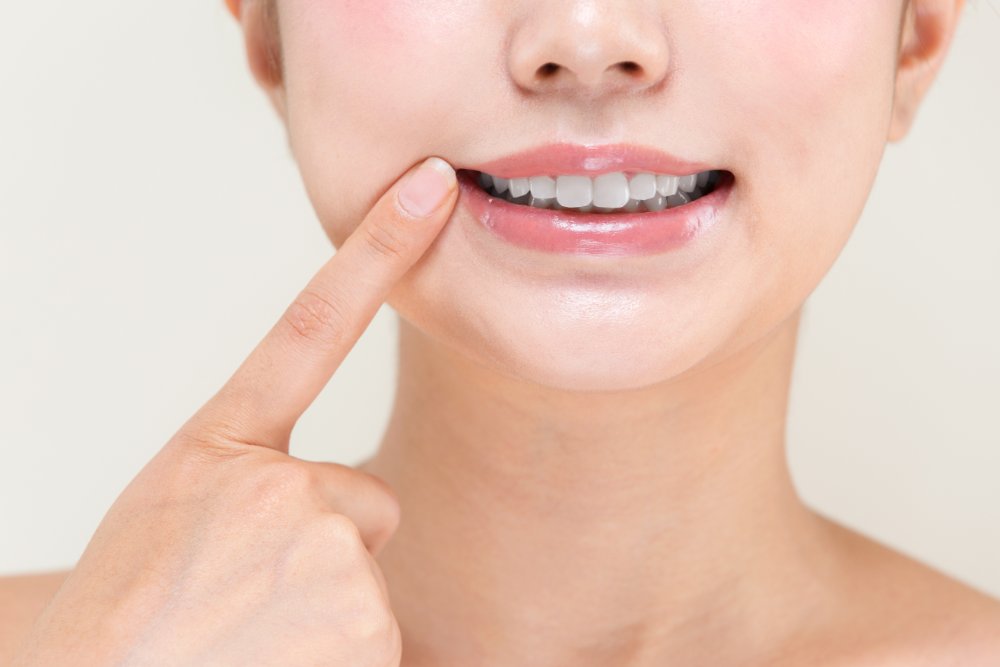 美しさと健康を両立するセラミック治療